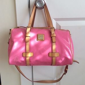 ❤️Dooney and Bourke purse❤️