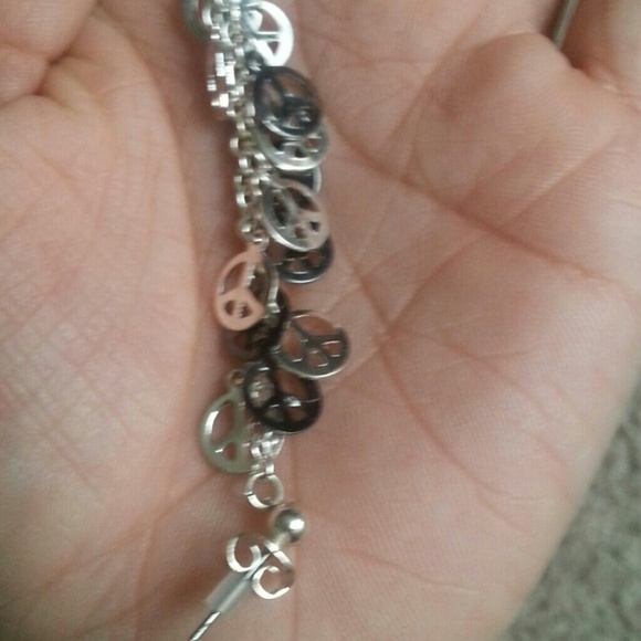 Ear cuff - Picture 2 of 3