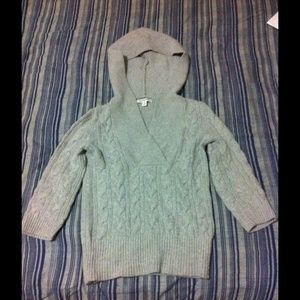⚡SALE⚡Banana Republic 3/4 sleeve hooded sweater