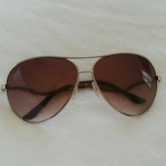 🌟Host Pick 🌟 Guess Aviator Sunglasses