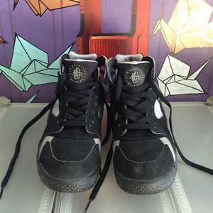 Nike Air Huarache Size 6.5 Nike Air Huarache Size 6.5