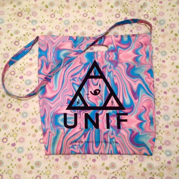 🚫SOLD🚫 Unif Melt Tote 🚫