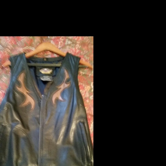 Leather vest - Picture 2 of 4
