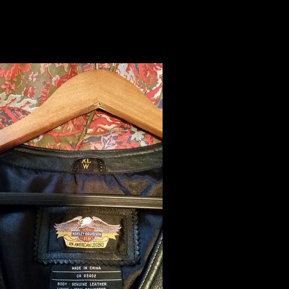 Leather vest - Picture 4 of 4