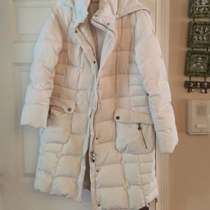 White puffer jacket