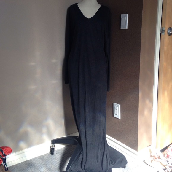 Zara Dresses & Skirts - Mega soft Zara Maxi dress! Fall!