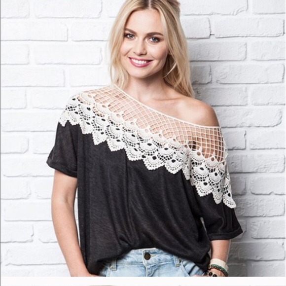 Tops - Crochet neck top