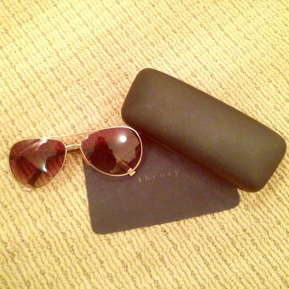 Theory Aviator Sunglasses - Gold
