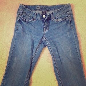 Mossimo Bootcut denim jeans. 2L