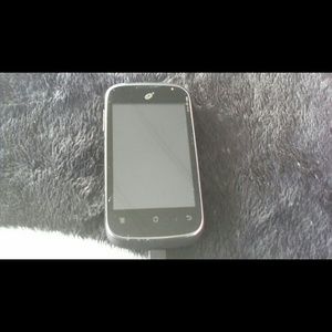 It's a Huawei ascend straight talk phone