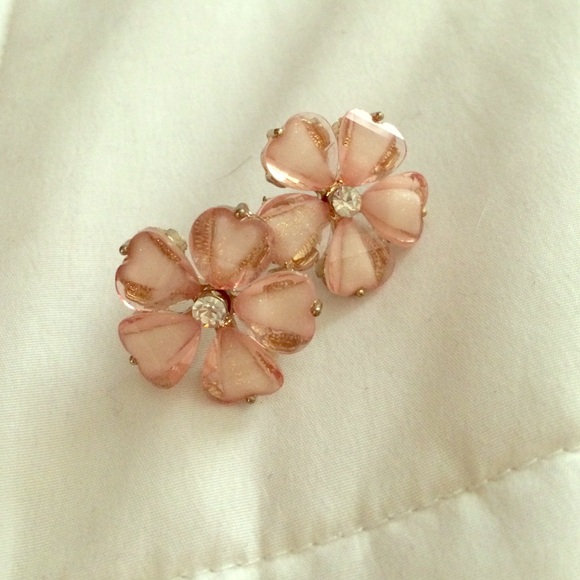Jewelry - Flower Earrings