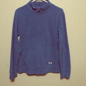 Small semi-fitted quarter zip up blue fleece
