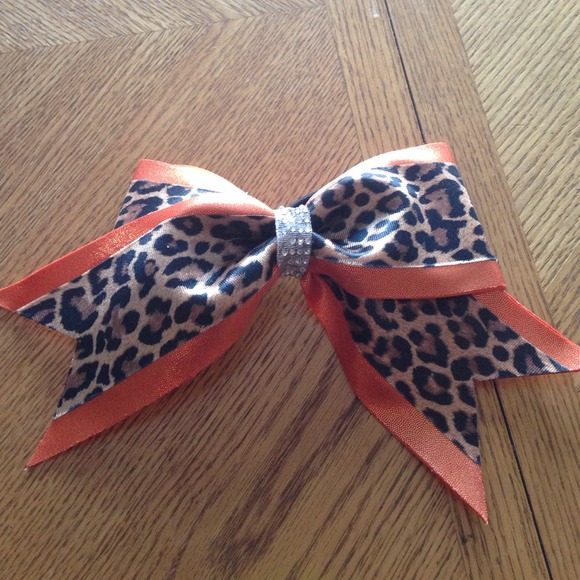 Cheetah orange bow