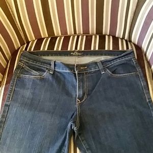 2 pairs of jeans OLD NAVY & GAP