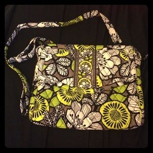 Vera Bradley hipster in citron