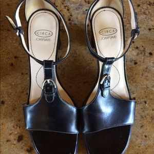 Joan & David Black Summer heels