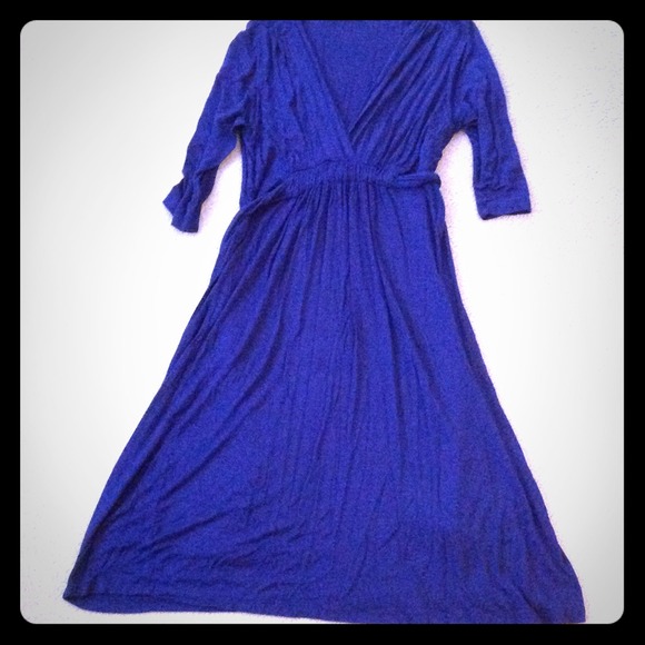 Loose fitting knee length dress