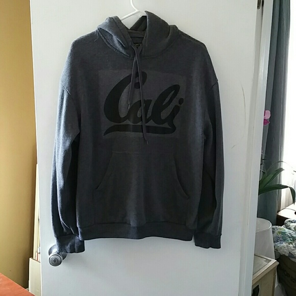 💥price drop💥Cali sweater