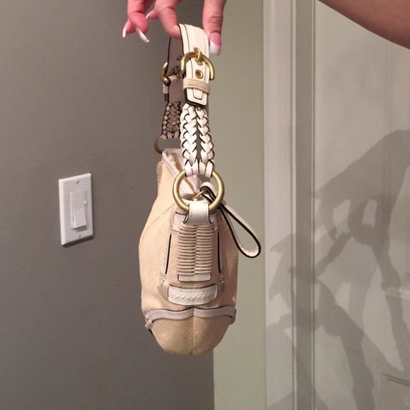 Coach - Picture 2 of 3