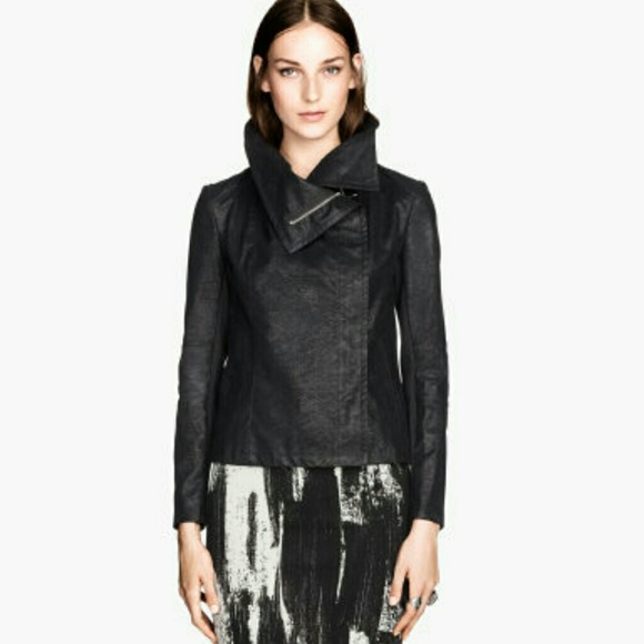 H&M black and white paintbrush skirt