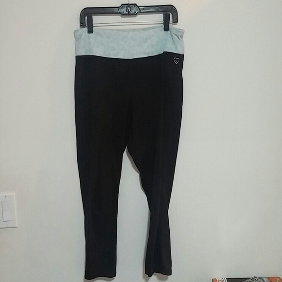 Blue Leopard Print Crop Leggings