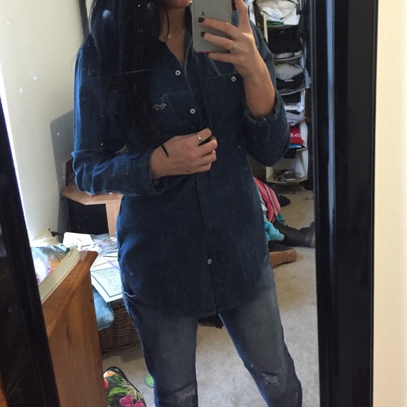 Hollister Jean shirt