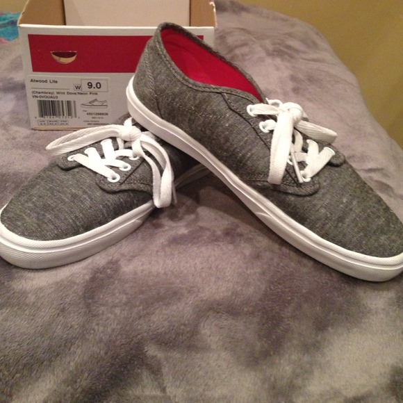 vans atwood lite