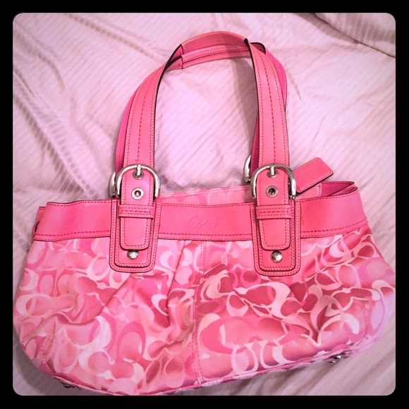 *REDUCED* Coach purse-Coral/pink