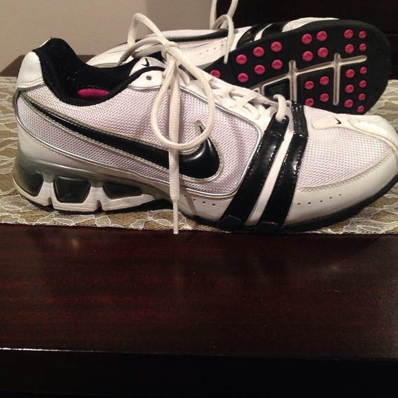 Women's Nike sneakers