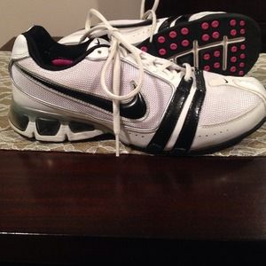 Women's Nike sneakers