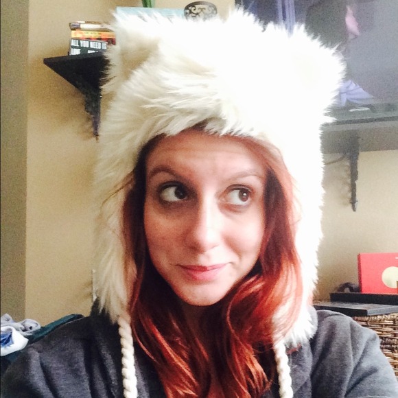 AE Winter Trapper Hat - Picture 2 of 2