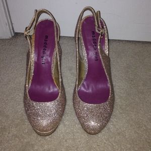 Madden Girl sparkle pumps