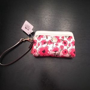 Coach wristlet-NWT