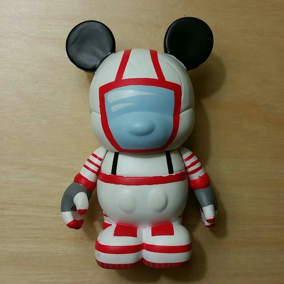 Vinylmation Disney Park 3 Series Mission Space - Picture 1 of 2