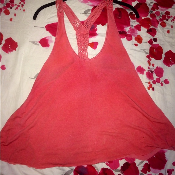 Tank top bundle - Picture 2 of 4