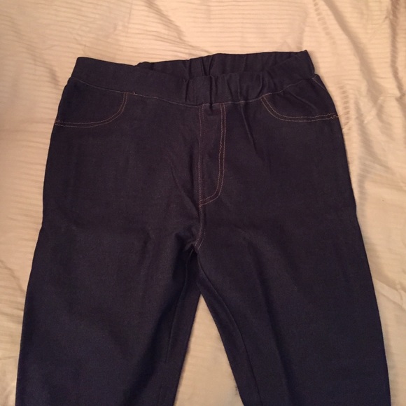 Jean jeggings, size XXL. Never worn.