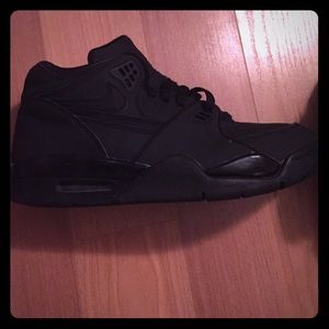 Black nike air flights