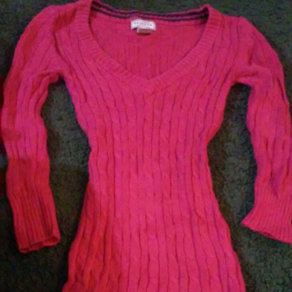 Red/Pink V-Neck sweater shirt