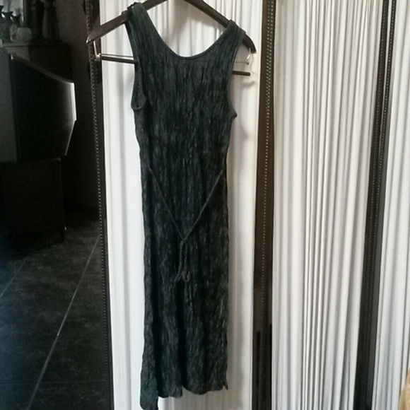 Body fit dress - Picture 2 of 2