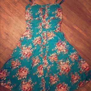 Cute spring/summer floral dress
