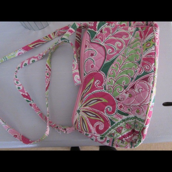 Vera Bradley Handbags - Vera Bradley Handbag