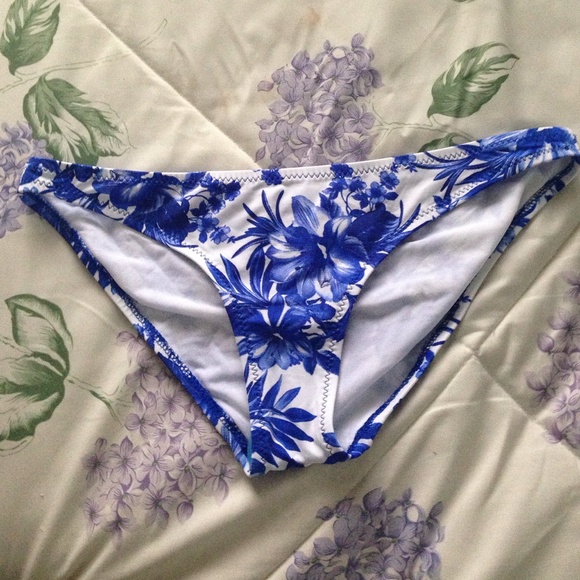 ASOS BLUE FLORAL BIKINI BOTTOM