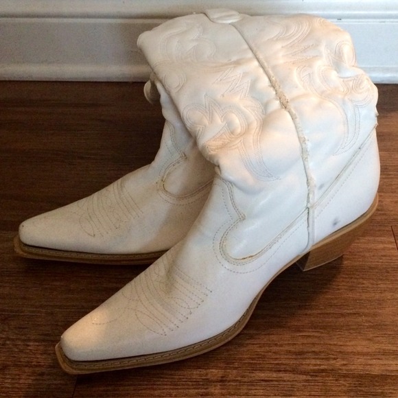 White Cowgirl Cowboy Boots