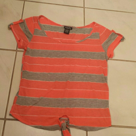 Shirt - Picture 1 of 1
