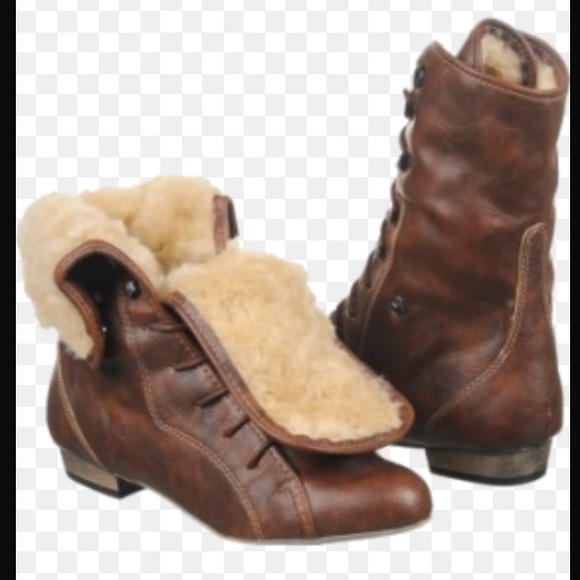 Steve Madden Fur boots