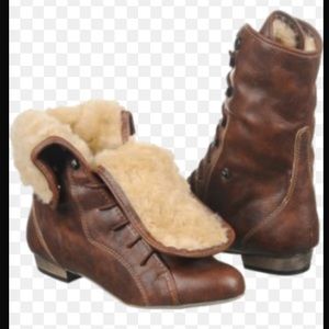 Steve Madden Fur boots