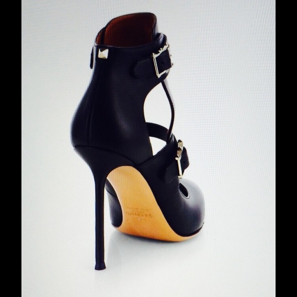 Valentino hitch on Strappy leather point toe pumps - Picture 2 of 4