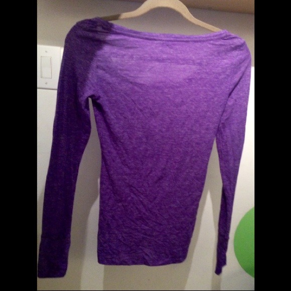 Purple long sleeve - Picture 2 of 2