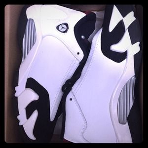 Jordan black toes