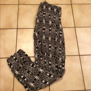 H&m mc hammer styled pants. Comfy